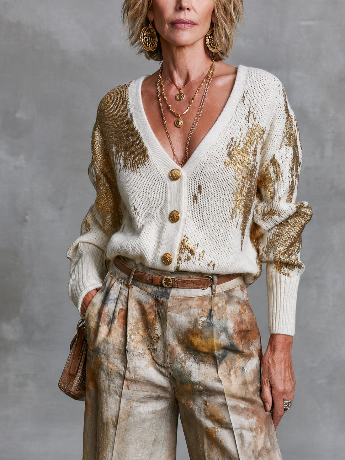 ElevenOra Chic White-Gold Color-Blocked V-Neck Long Sleeved Single-Breasted Loose-Fit Knit Cardigan Top