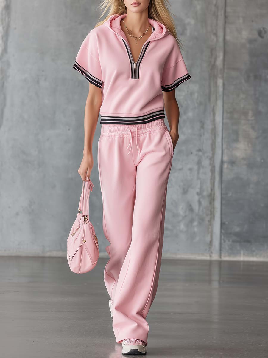 Kamila – sports outfit with hood