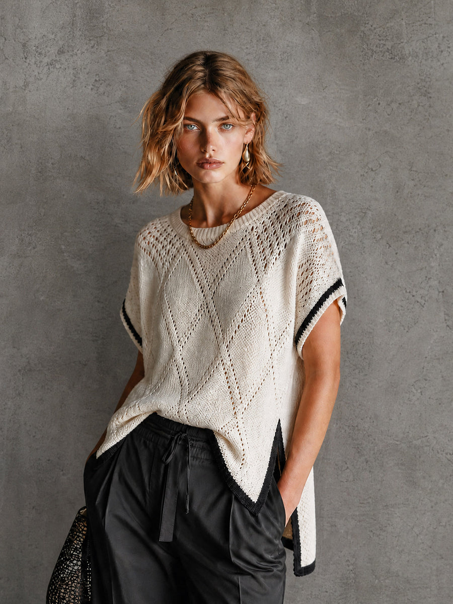 ElevenOra Chic White-Black Colorblock Round Neck Diamond Pattern Short Sleeve Loose-Fit High Low Hem Side Slit Mesh Knit Top