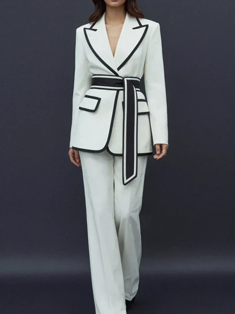 Giovanna – elegant outfit for women at the office